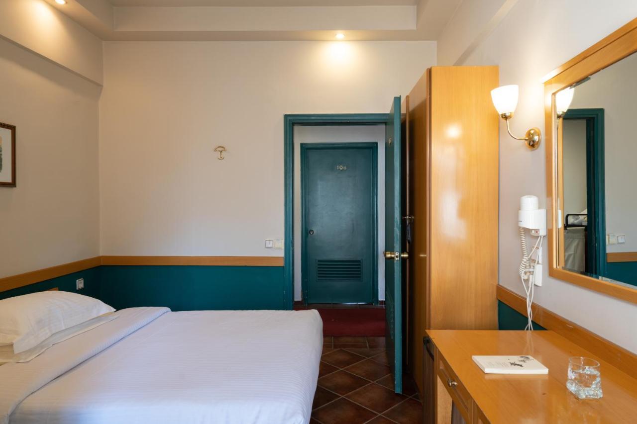Hotel Ntinas Tríkala Esterno foto