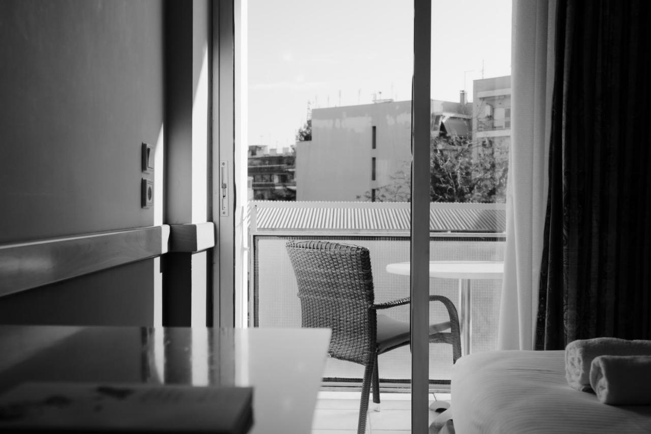 Hotel Ntinas Tríkala Esterno foto